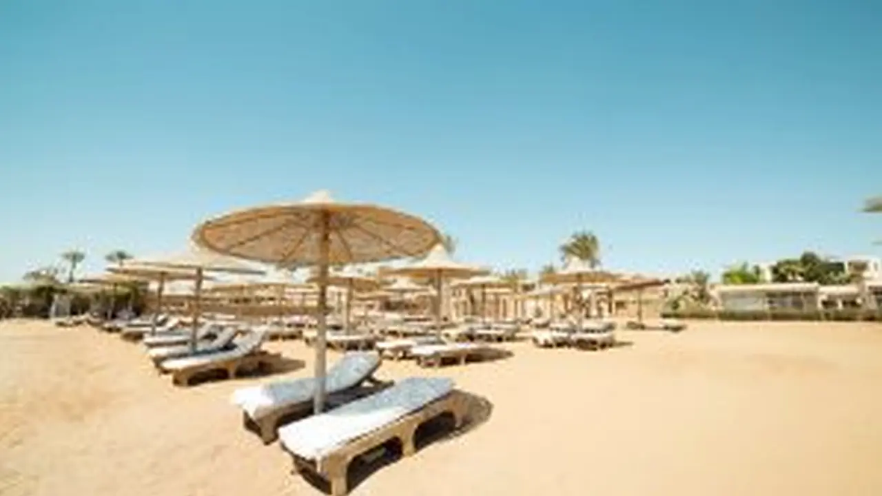 الفندق رومانس & أكوا بارك - العين السخنة